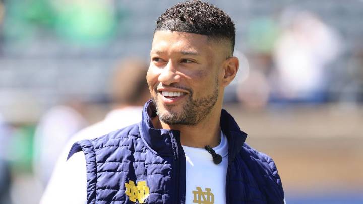 Giants should consider Notre Dame's Marcus Freeman for head