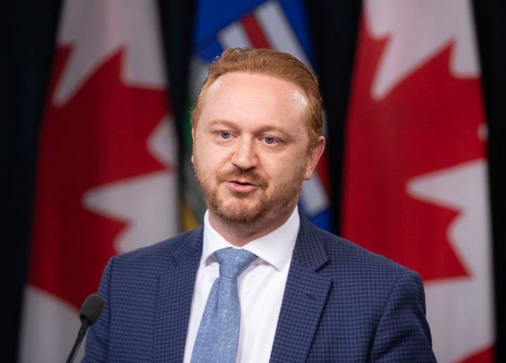 Alberta imposes limits on party names, paves way for separatist vote