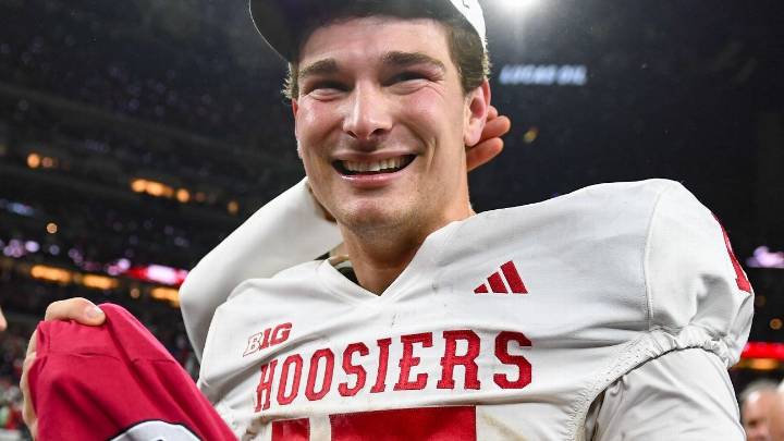 Indiana takes down Ohio State for 1st Big Ten title since 1967