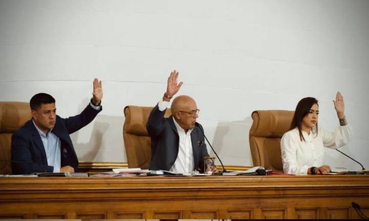 Por colonialismo jurídico AN deroga en primera discusión ley CPI