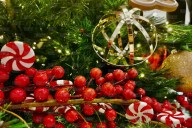 Sheriff del Condado de El Paso invita a tomarse fotografías con Santa Claus