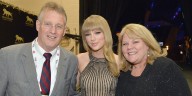 All About Taylor Swift’s Parents, Scott and Andrea Swift