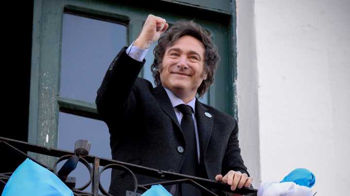 Javier Milei convoca a sesiones extraordinarias con un ambicioso paquete de reformas