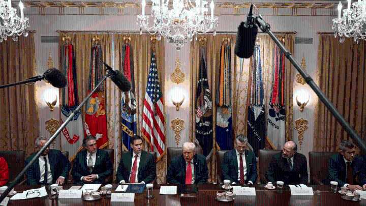 Trump afirma que ataques en territorio venezolano contra cárteles comenzarán “muy pronto”