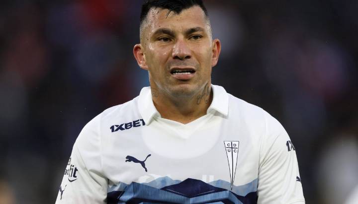 Gary Medel estalla en sus redes sociales por estafa que usa su nombre: "¡Perfil falso!"