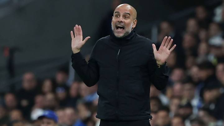 Guardiola acusa al árbitro de falta de valentía al pitar el penalti sin el VAR: "Era clarísimo, pero le faltó..."