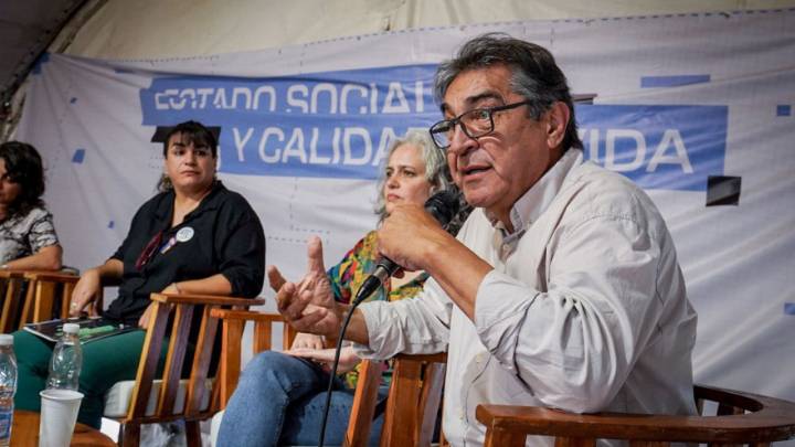 Hugo Godoy: “El gobierno quedó con las manos libres para decidir los salarios por decreto”
