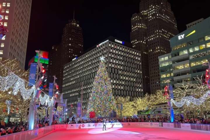 Local ice skating rink beats out Chicago’s ice ribbon for No. 1 in the U.S.