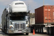 Proponen en BCS que camiones de carga instalen gobernadores de velocidad antes de 2026