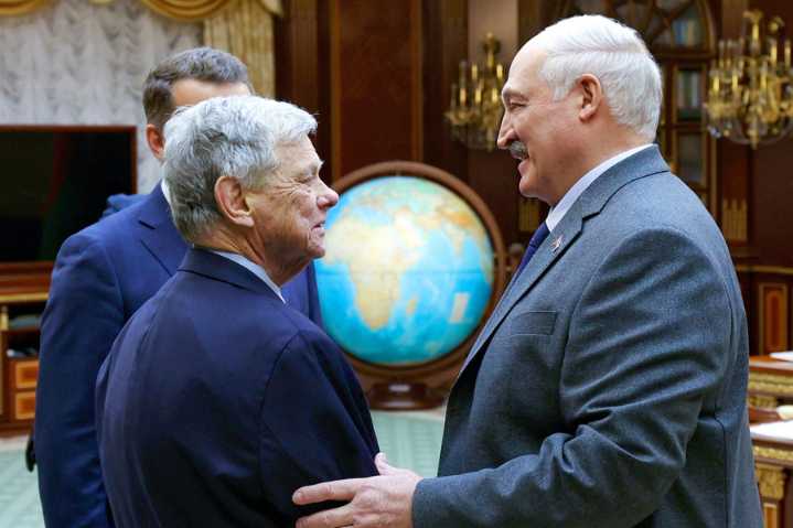 Belarus leader hosts U.S. envoy as he seeks to improve his country’s ties with the West