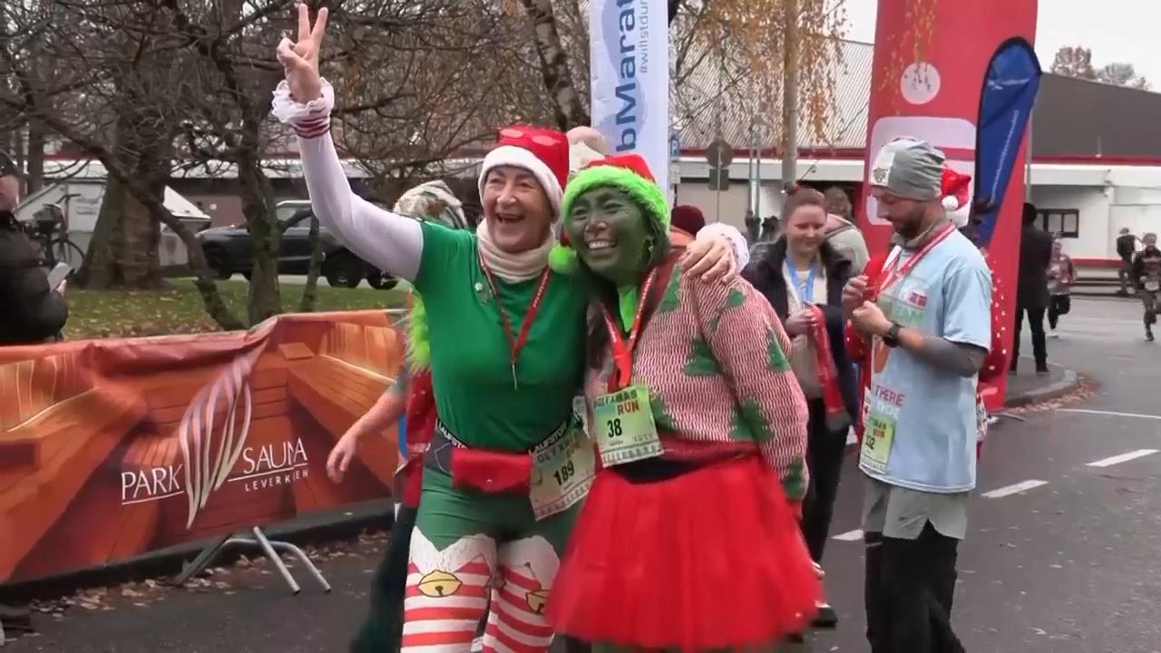 Ugly Christmas Sweater Run Draws 500 Runners in Germany