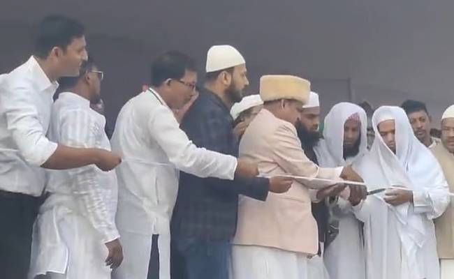 Muslims have constitutional right to build Babri Masjid: JD(U) MP...