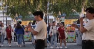 Joven coreano causa sensación al cantar en público un tema emblemático de José José