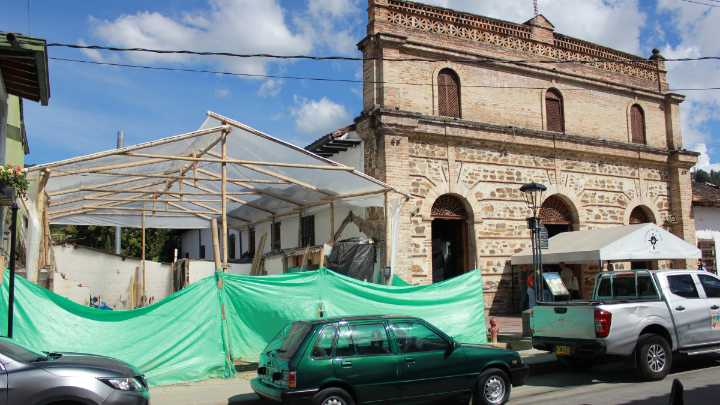Toma forma casa cural en El Retiro