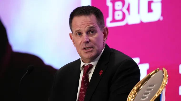 Aaron Taylor uses 'David vs. Goliath' reference in surprising pick for Ohio State