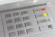 ¿Abren los bancos este viernes 12 de diciembre de 2025? Información oficial sobre sucursales bancarias