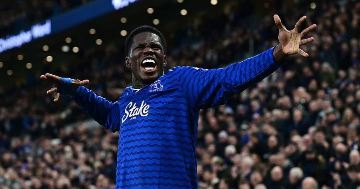 Thierno Barry tells Everton supporters what to avoid doing after first goal