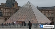 Más problemas para el Louvre: cerca de 400 obras y documentos históricos dañados por "agua sucia"