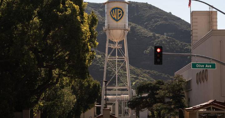 Paramount goes hostile in bid for Warner Bros., challenging a $72 billion offer by Netflix