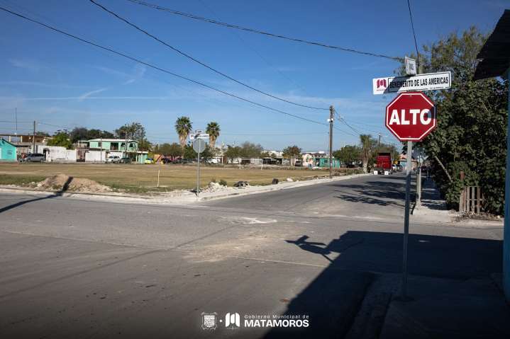Rehabilitan vialidades