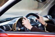 Ley Jacinta casi aprobada: estos serían los nuevos requisitos para manejar un vehículo en Chile desde 2026