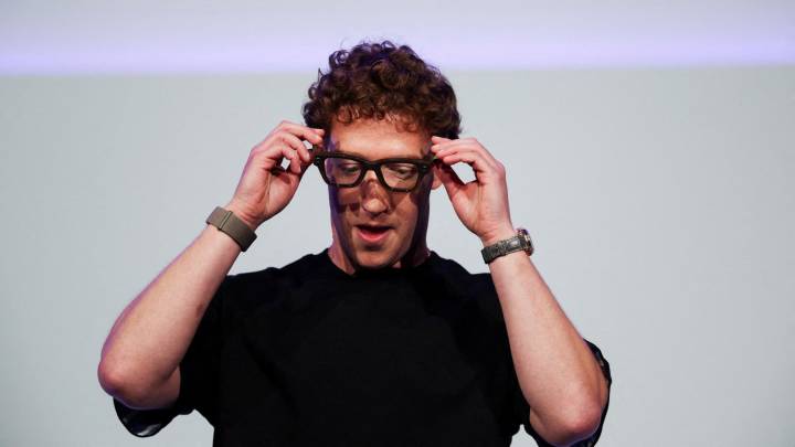 Meta acquiring AI wearable company Limitless