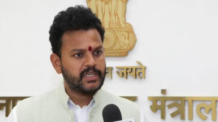 Civil Aviation minister says IndiGo’s ‘mismanagement with crew’ responsible for flight disruptions