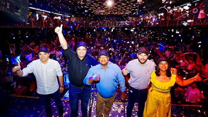 Cambio Radical llena el Arena Rosse y lanza su lista a la Cámara “Por un Cauca sin Miedo”: estos son los candidatos y sus perfiles