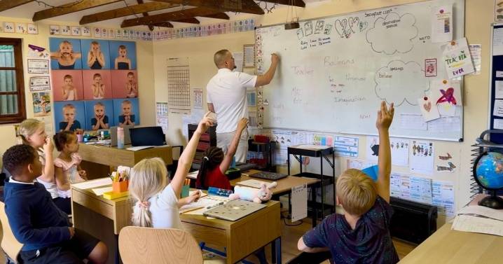 Millionaire dad builds £150k mini-school in garden to avoid 'oppressive' UK education system