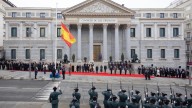 Así ha sido el izado de la bandera española en el Día de la Constitución