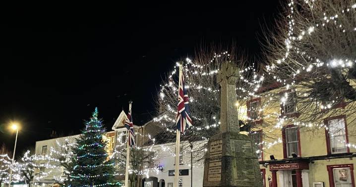 Devon town ushers in return of huge late night shopping