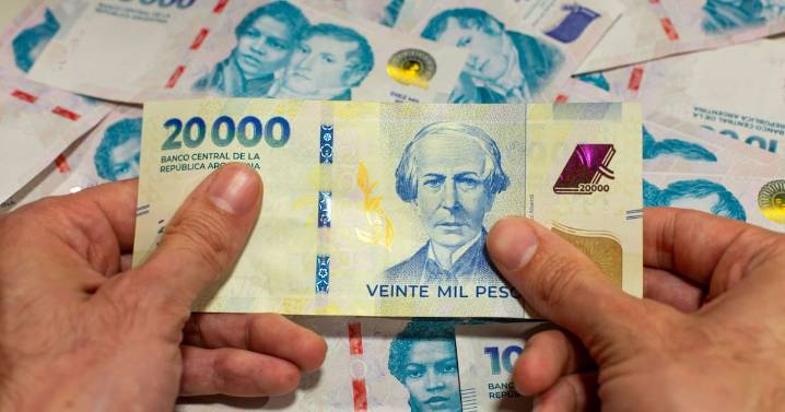 Celebran los empleados de comercio: el nuevo bono de $ 100.000 que podrán recibir junto al aguinaldo