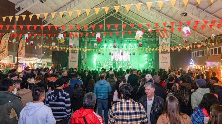 Aluminé presenta el Festival de Cerveza Artesanal 2025: fechas confirmadas y la agenda completa de actividades
