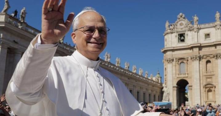 Papa León XIV pide diálogo para resolver situación en Venezuela o “incluso la presión económica” en medio de tensiones con EE.UU.