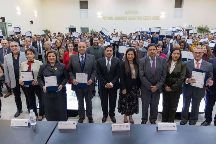 Refuerzan Gobierno del EdoMéx y Colegio de Notarios seguridad jurídica con certificaciones en materia inmobiliaria y en prevención de actos ilícitos
