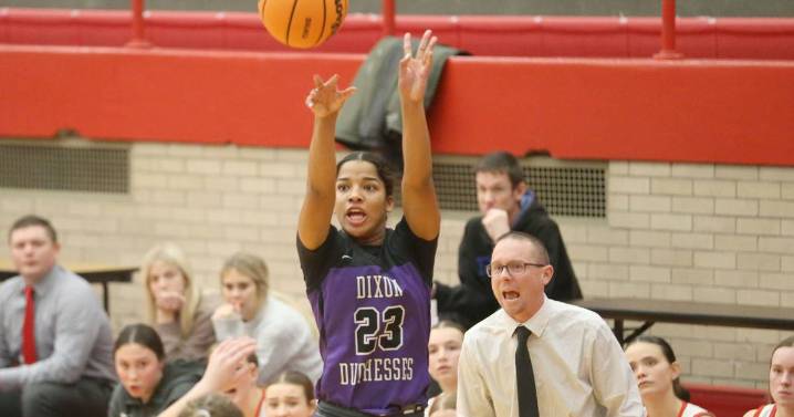 Photos: Ottawa falls to Dixon in girls basketball