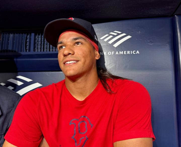 Red Sox trade top prospect ‘Password’ to Pirates for RHP Johan Oviedo