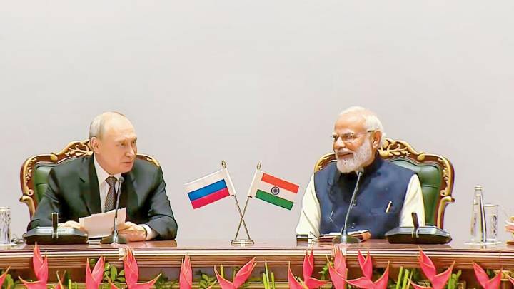 PM Modi bets big as Russia trade target set to soar
