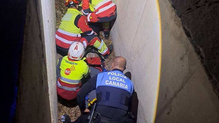 Herido tras caer a una fosa de tres metros de profundidad en el sur de Lanzarote