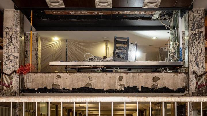 El acceso a los Cines Palafox renovará su aspecto tras unas obras que ya han comenzado