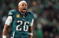 Saquon Barkley Calls Out Eagles Teammates Over ‘Awful’ Sideline Attitude