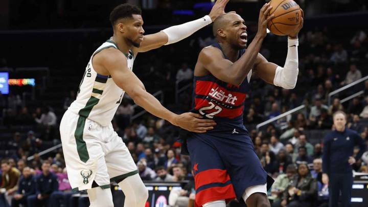 Bucks rumors: Giannis addressed teammates amid trade rumors