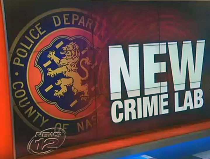 Científica alega represalias por exponer fallas en laboratorio forense