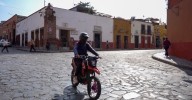 San Miguel de Allende refuerza estrategia de seguridad vial para motociclistas con operativos y campañas