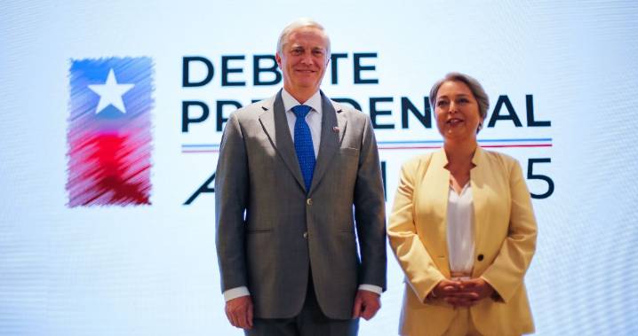 “Pocas propuestas” y “difamaciones”: los dardos cruzados entre Jara y Kast post debate