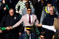 Deadspin | Notre Dame AD stacking cash as 'NFL, everybody has eyes' for Marcus Freeman