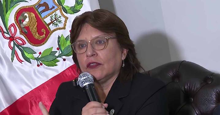 Delia Espinoza presentará acción de amparo para revertir su inhabilitación y denunciará a congresistas por vulnerar el debido proceso