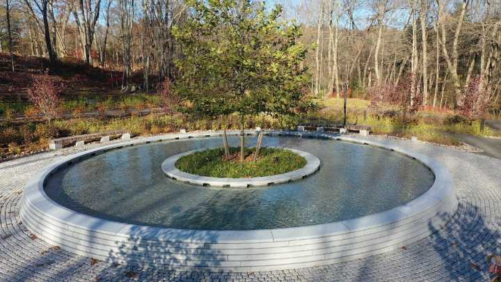 Gov. Lamont directs flags to half-staff Sunday in remembrance of Sandy Hook victims – NBC Connecticut