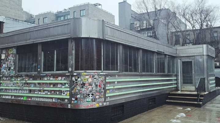 The Famous Old-School NYC Diner That Was Just Picked Up And Moved (Literally)