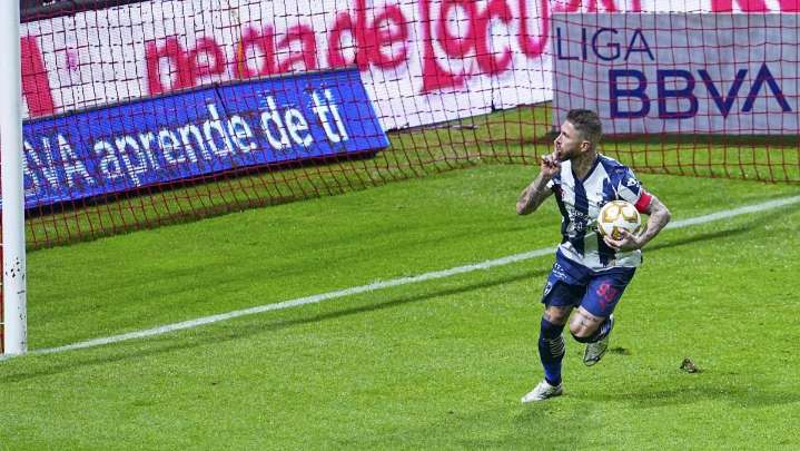 Toluca envía mensaje contra Monterrey con burla a Sergio Ramos